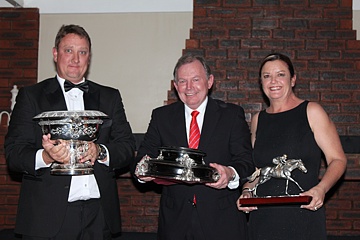 KZN Breeders'Horse Of The Year - Dancewiththedevil - Graystone Stud, collected by Jonathan and Cathy Martin of Hadlow Stud. Image: MMVII