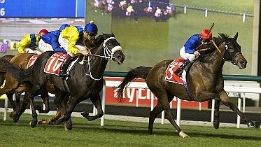 The Apache running a close second to Darley's Sajjhaa. Image: mikedekockracing.com