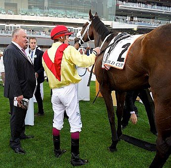 Star Empire with Mike De Kock and Chris Soumillon after his placing in the Dubai Gold Cup. Image: mikedekockracing.com